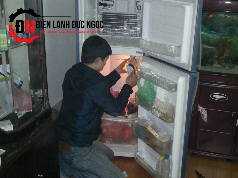 Cách chọn dịch vụ sửa tủ lạnh LG uy tín
