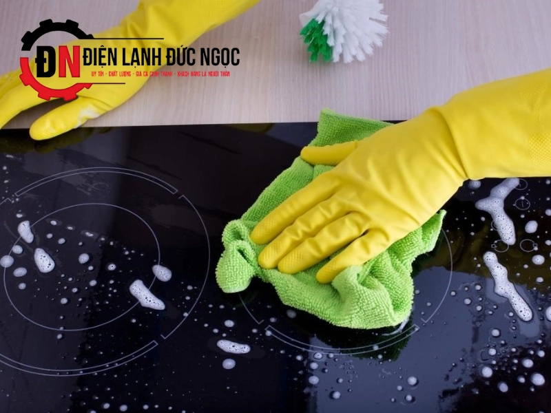 Mẹo bảo quản và sử dụng bếp từ Chefs