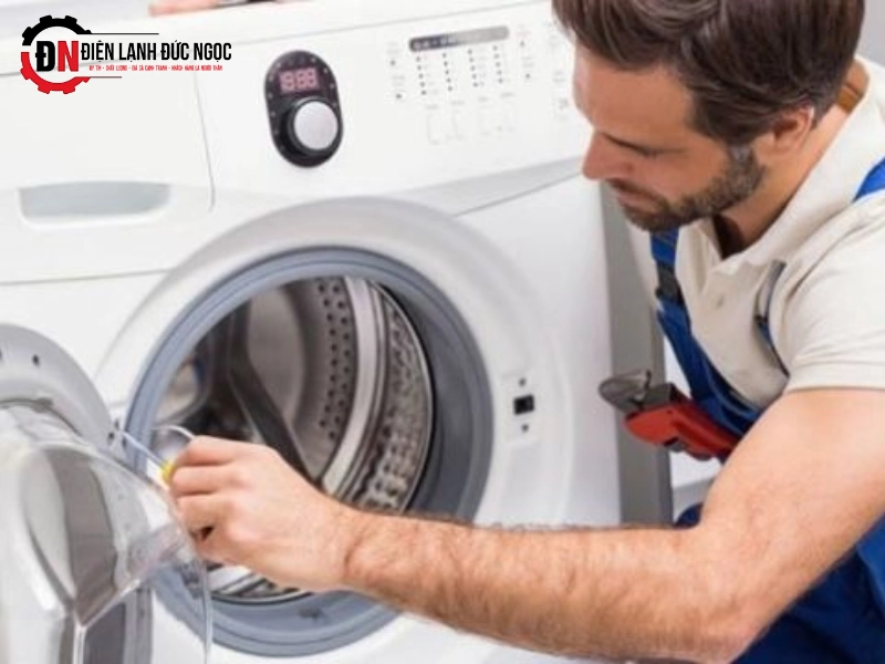Liên hệ trung tâm bảo hành và sửa chữa máy giặt 