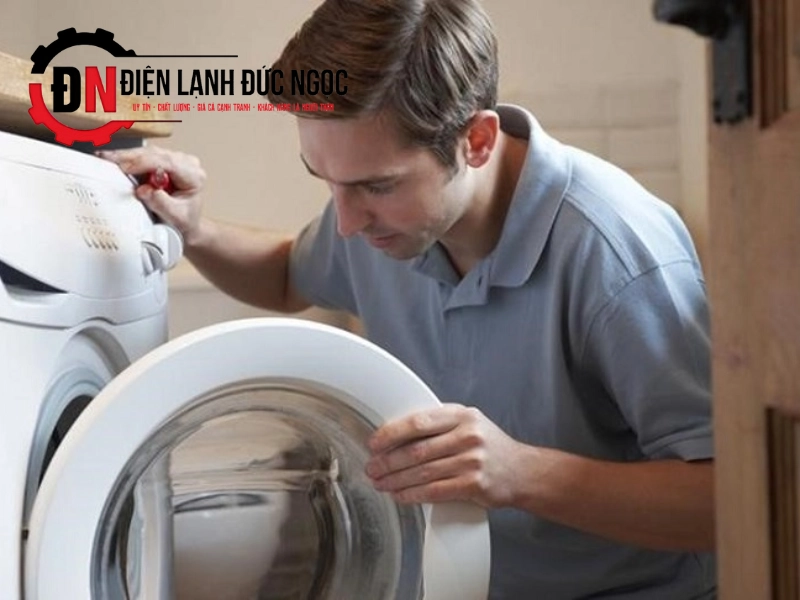 Máy giặt LG không lên nguồn