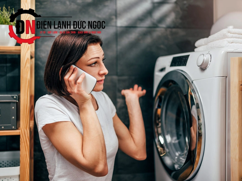 Khi nào cần gọi dịch vụ sửa máy giặt LG