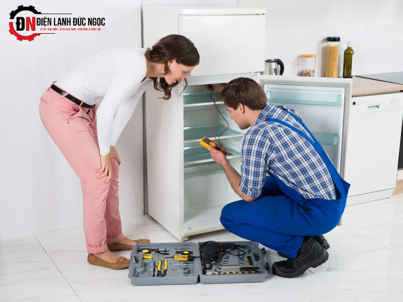 sửa tủ lạnh electrolux